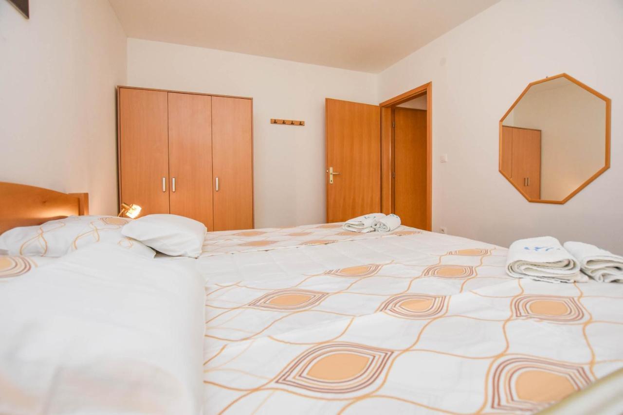 Apartments Dandelion Biograd Na Moru Zewnętrze zdjęcie