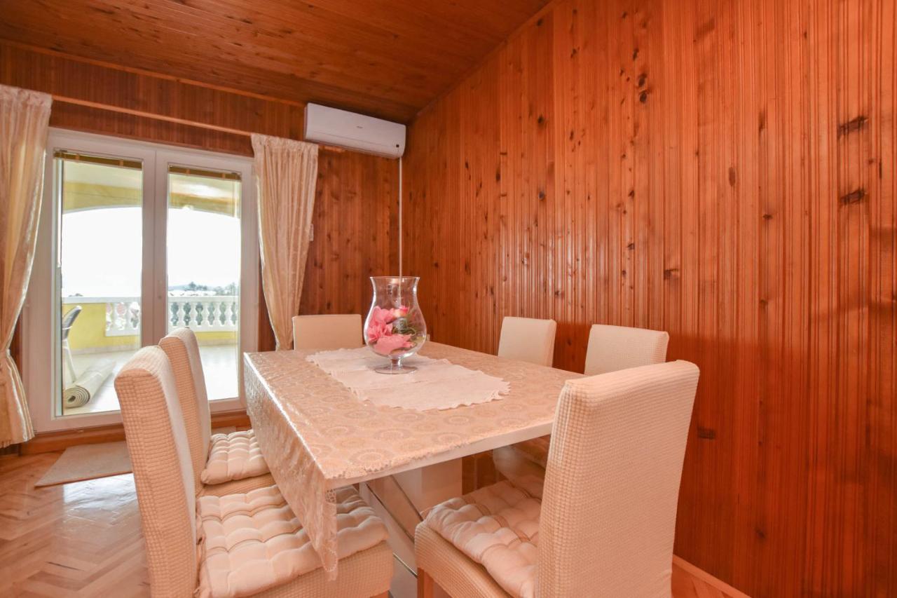 Apartments Dandelion Biograd Na Moru Zewnętrze zdjęcie