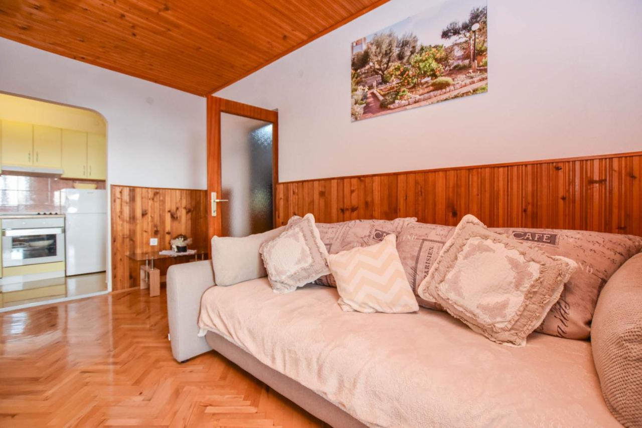 Apartments Dandelion Biograd Na Moru Zewnętrze zdjęcie