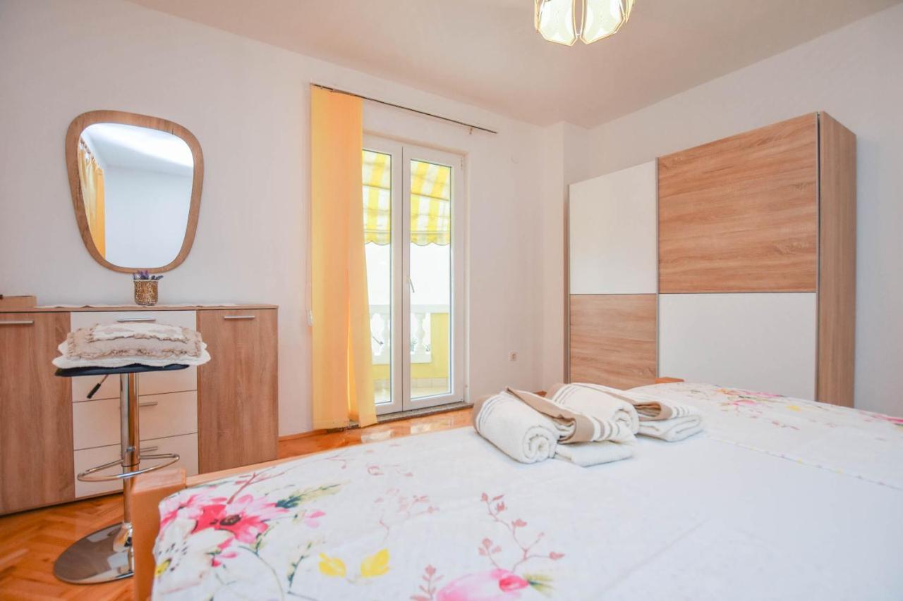 Apartments Dandelion Biograd Na Moru Zewnętrze zdjęcie