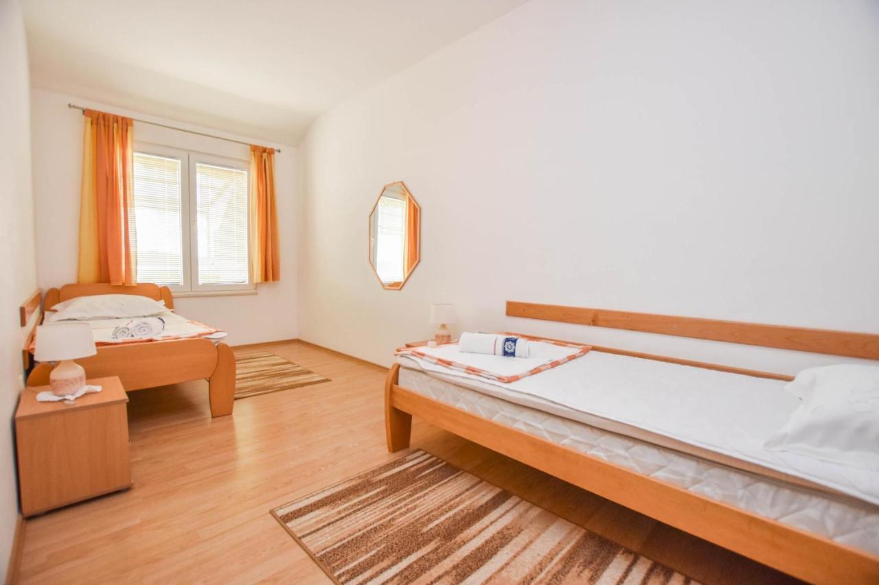 Apartments Dandelion Biograd Na Moru Zewnętrze zdjęcie