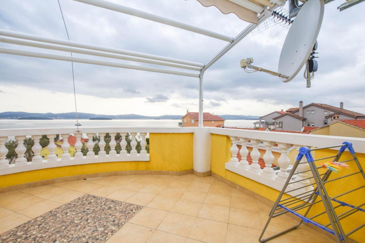 Apartments Dandelion Biograd Na Moru Zewnętrze zdjęcie