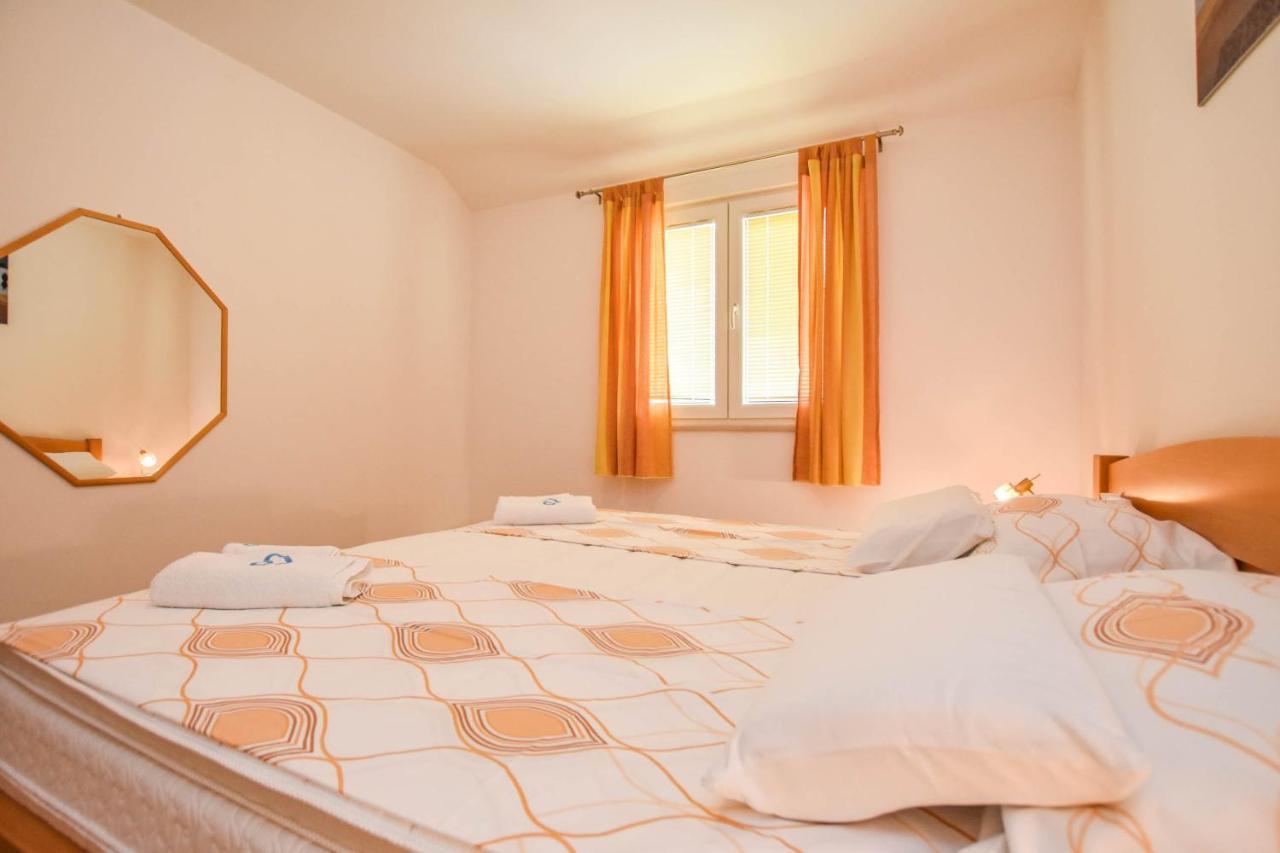 Apartments Dandelion Biograd Na Moru Zewnętrze zdjęcie