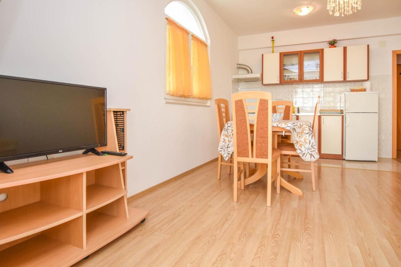 Apartments Dandelion Biograd Na Moru Zewnętrze zdjęcie