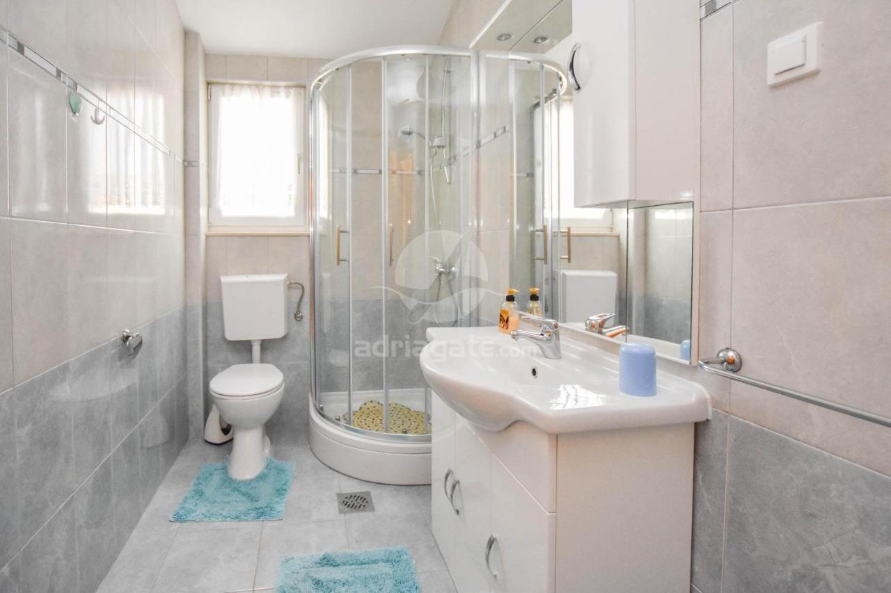 Apartments Dandelion Biograd Na Moru Zewnętrze zdjęcie
