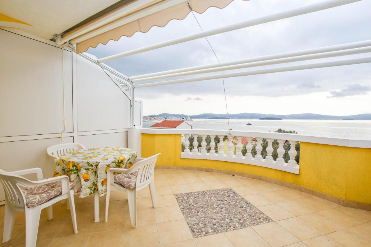 Apartments Dandelion Biograd Na Moru Zewnętrze zdjęcie