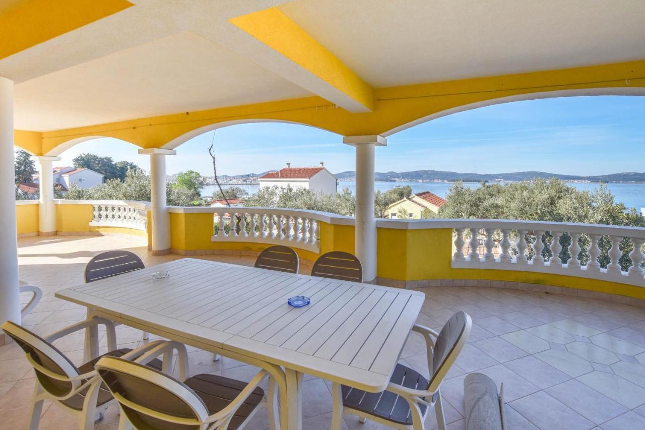 Apartments Dandelion Biograd Na Moru Zewnętrze zdjęcie